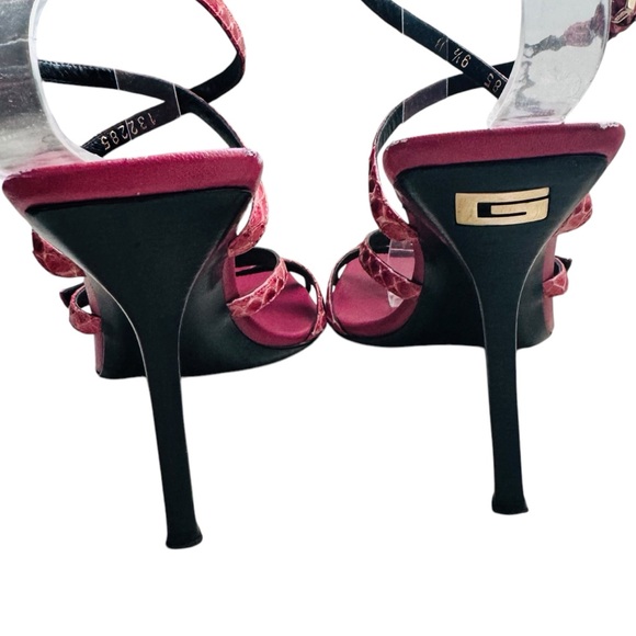 Gucci Authentic Snakeskin Leather Strappy Heels - Picture 6 of 14